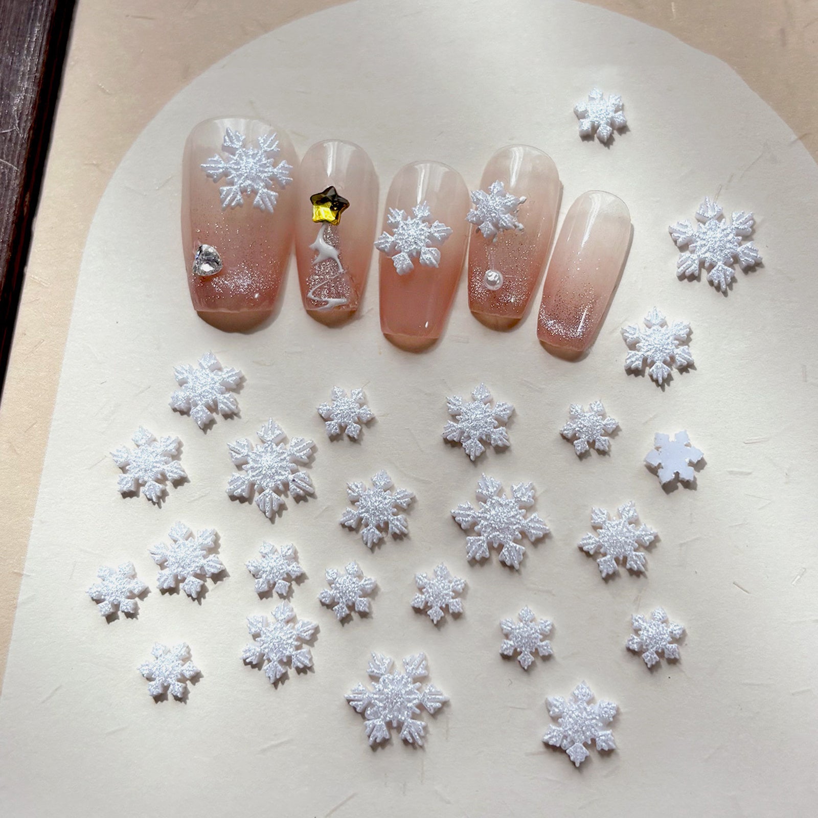 Snowflake Nail Charms - Pearl White