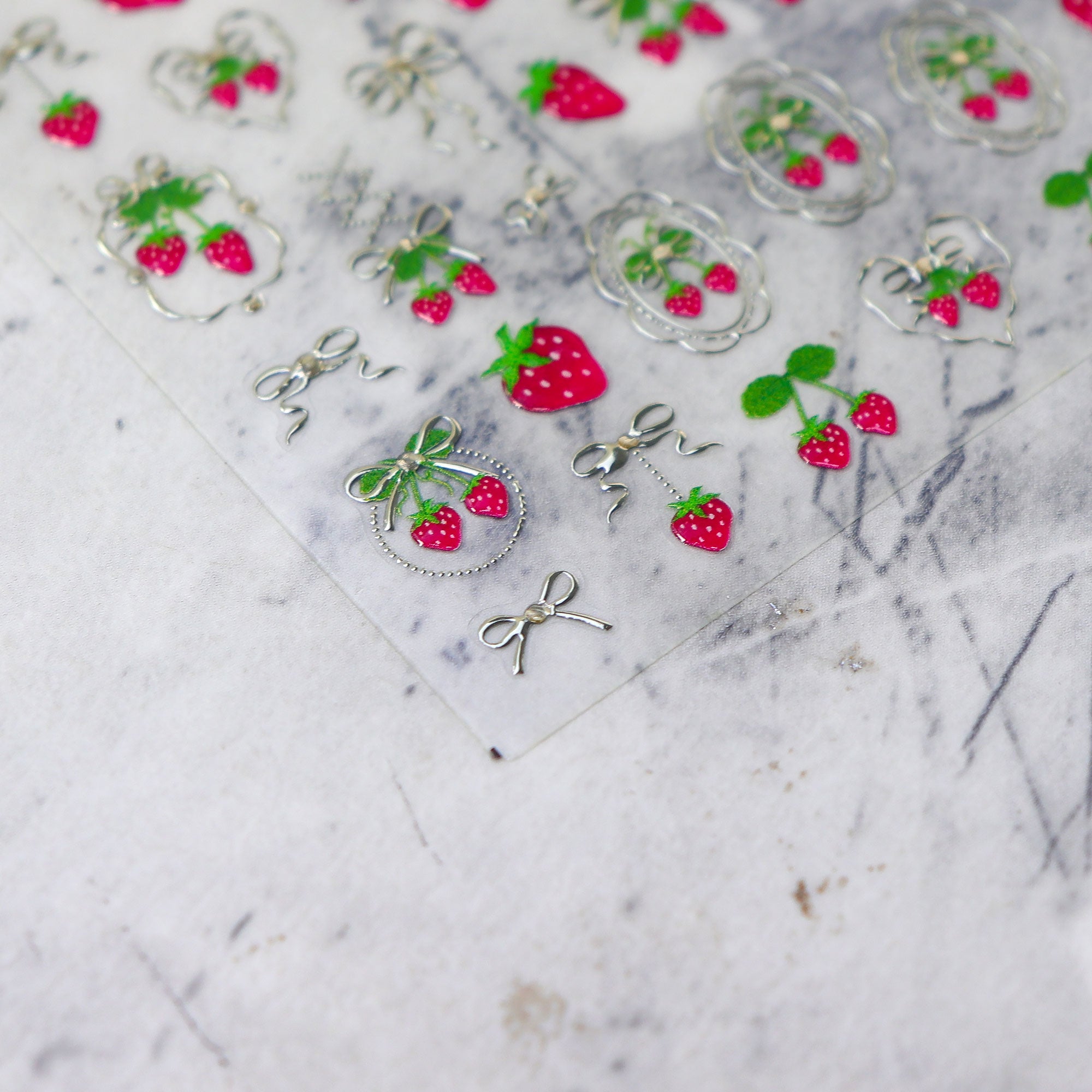 Chrome Nail Sticker - Bowknot Strawberry