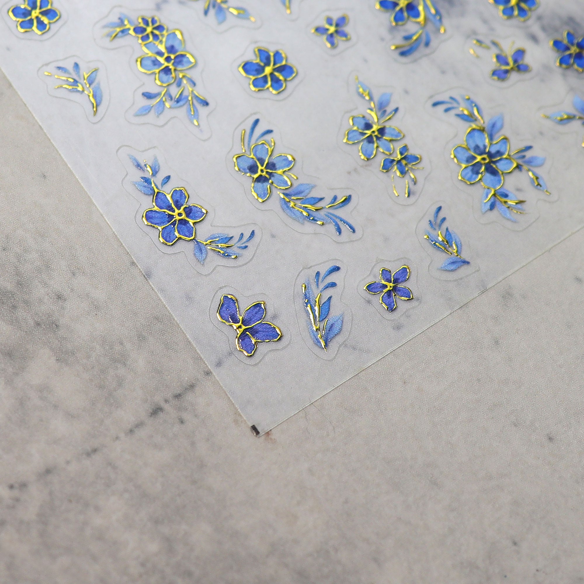 Chrome Nail Sticker - Blue and White Pottery