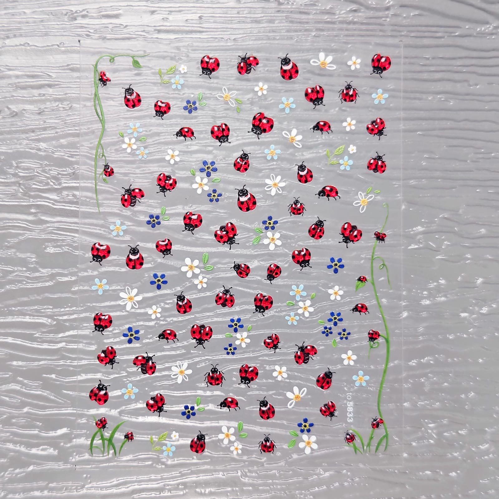 Gilding Nail Sticker - Ladybird